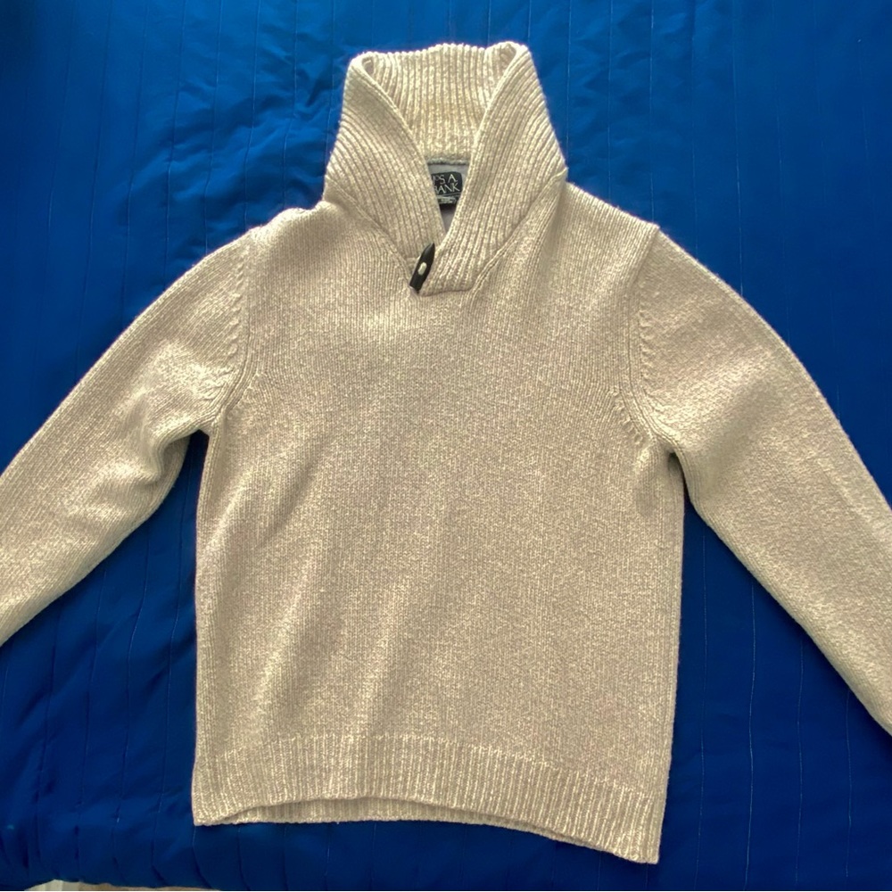 Men’s Beige Turtleneck Jos. A. Bank. Size Large